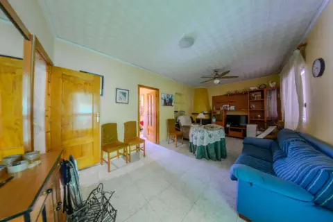 Chalet adosado en calle de Antonio Fayren Lumeras
