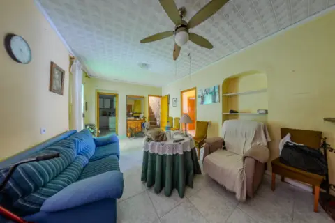 Chalet adosado en calle de Antonio Fayren Lumeras