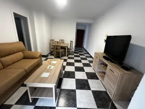 Piso en Urbanizaciones Zona Norte
