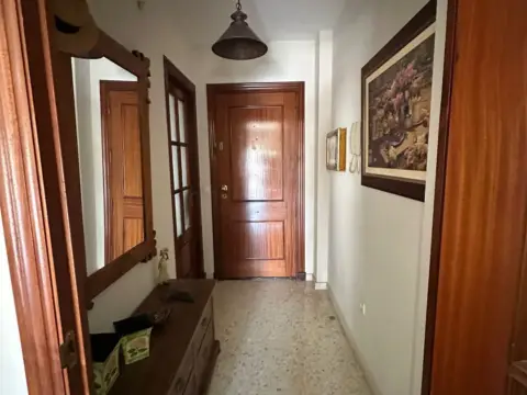 Piso en calle de los Arcos