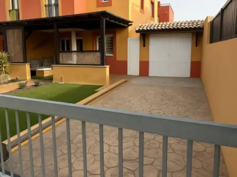 Casa adosada en Isla de Lobos