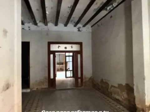 Casa en calle de Albert Tortajada