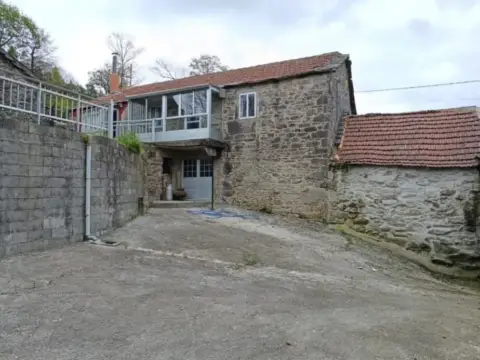 Casa en calle Cubelos