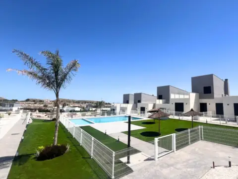 Chalet adosado en Carretera de Murcia