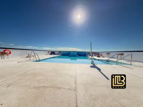 Piso en Paseo de los Martiricos