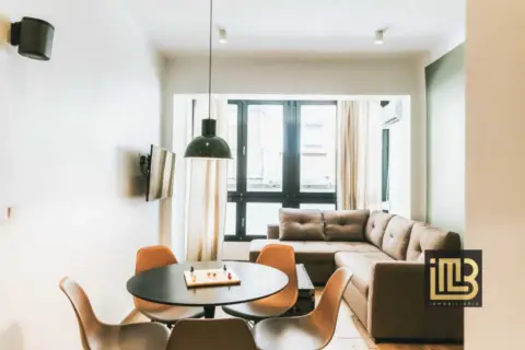 Piso en calle de Arango