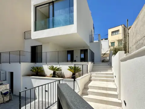 Chalet adosado en Carrer de Batista, 1