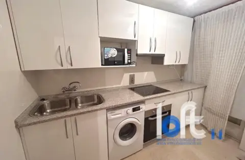 Piso en calle de Grijalba, 1