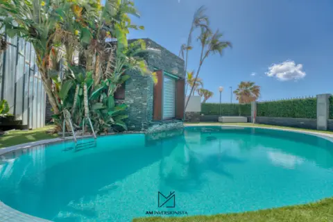 Chalet en calle Drago