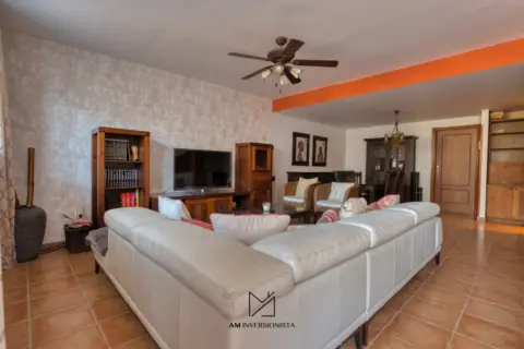 Casa pareada en calle del Llano de la Rosa