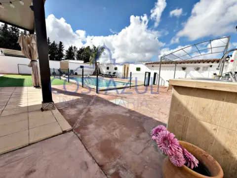 Chalet rústico en Carretera del Marquesado, 1