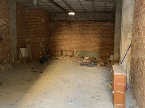 Nave comercial en calle de Alderete, 15