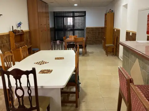 Local comercial en calle Don Rodrigo, 14