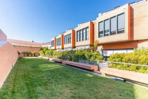 Chalet adosado en Colonia