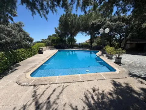 Chalet unifamiliar en calle de Antonio Maura