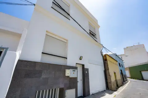 Casa en calle de los Lomitos, 14