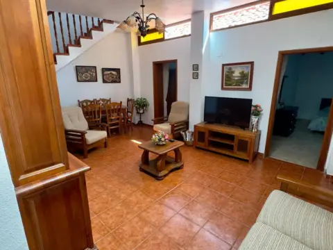 Casa en calle Simon Bolivar