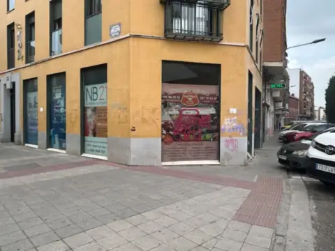 Nave comercial en calle de San Juan de Dios, 38