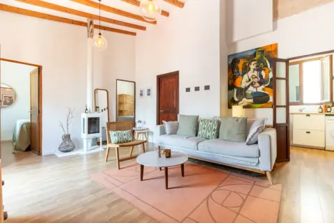 Piso en Carrer de la Reina Constança