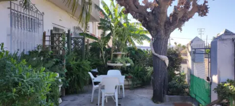 Casa en Carretera de Beniajan, 1