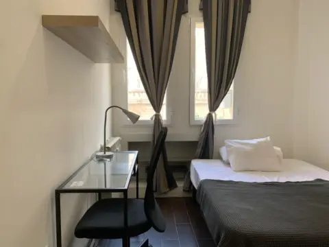 Habitación en calle de Maudes