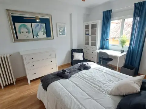Habitación en calle de San Bernabé