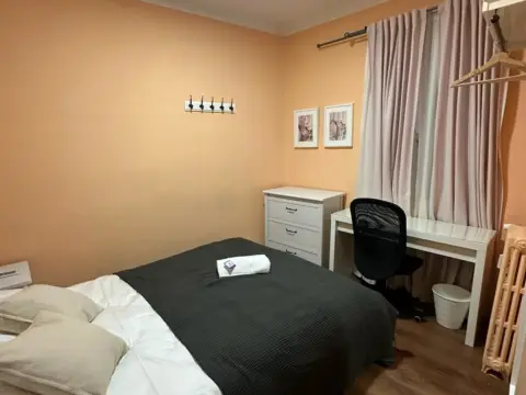 Habitación en Ronda de Toledo