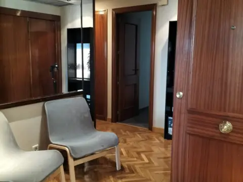 Habitación en calle de Jacometrezo