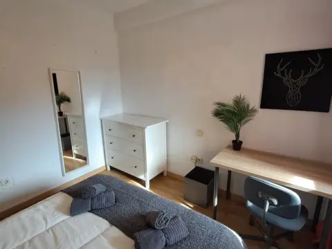 Habitación en calle de San Bernabé