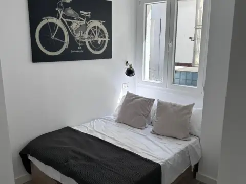 Habitación en calle de Tetuán, 3