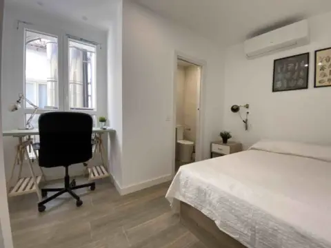 Habitación en calle de Tetuán, 3