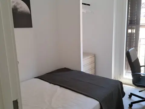 Habitación en calle de Tetuán