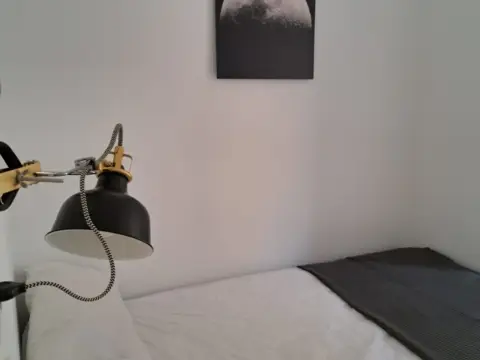 Habitación en calle de Tetuán, 3