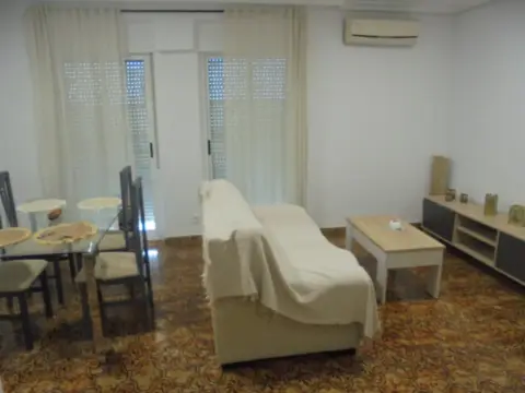 Piso en Avenida de Alicante