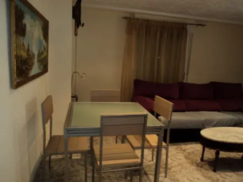 Habitación en Carrer Manuel Garrigos Alberola