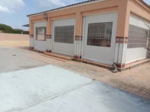 Chalet unifamiliar en Carrer de Marina