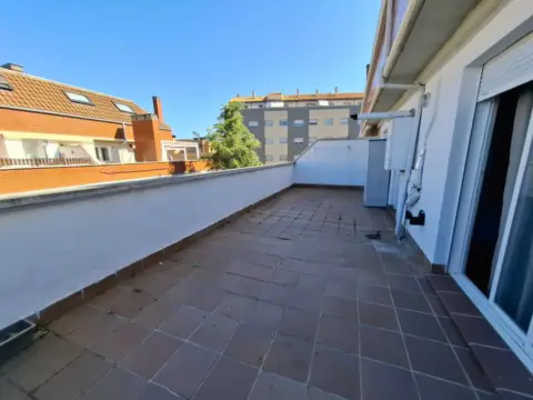 Dúplex en Plaza Doña Jimena, 3
