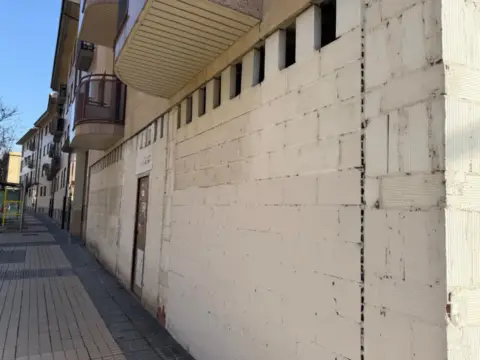 Local comercial en Avenida de Genaro de No, 32