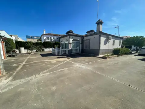 House in Córdoba, Polígono Industrial Las Quemadas, Las Quemadillas