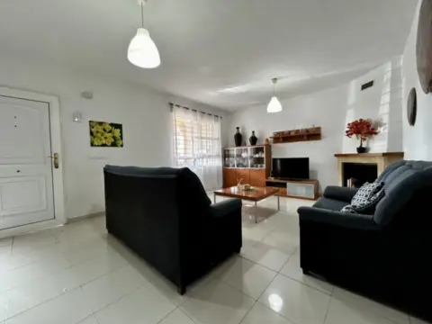 Casa adosada en Puente Tocinos