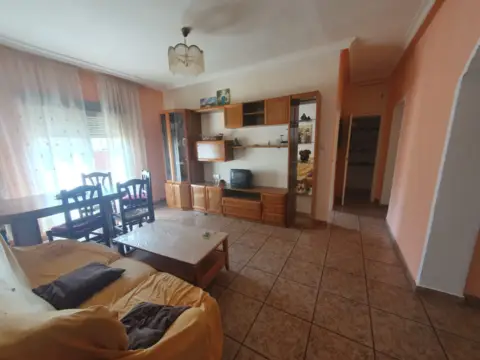 Piso en Cañamares-Libertad