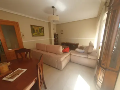 Piso en Cañamares-Libertad
