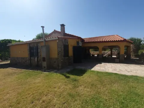Chalet rústico en Fraternidad