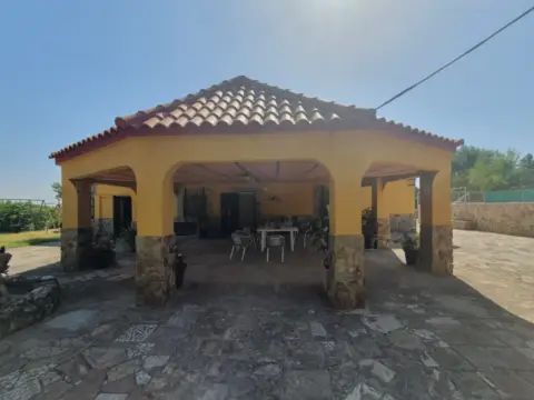 Chalet rústico en Fraternidad