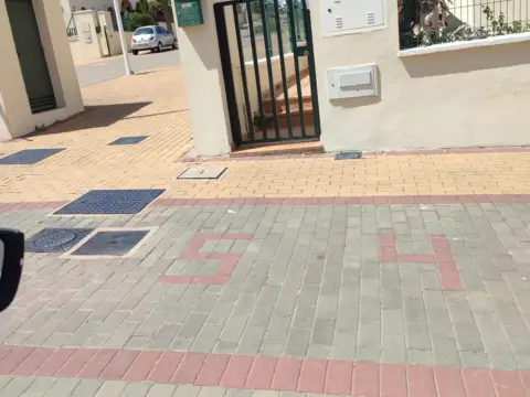 Garaje en calle de Miguel de Unamuno
