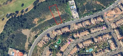Terreno en calle de Miguel de Unamuno, 1