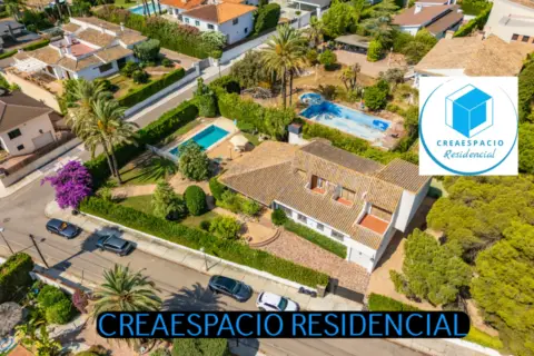 Chalet en Carrer 606, 20