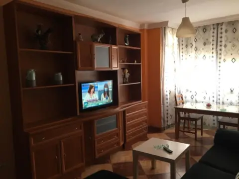 Piso en calle de la Hélice