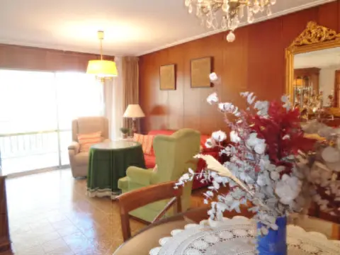 Piso en calle Palos de la Frontera