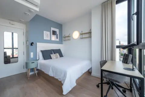 Estudio en calle de Guillem de Anglesola, 16